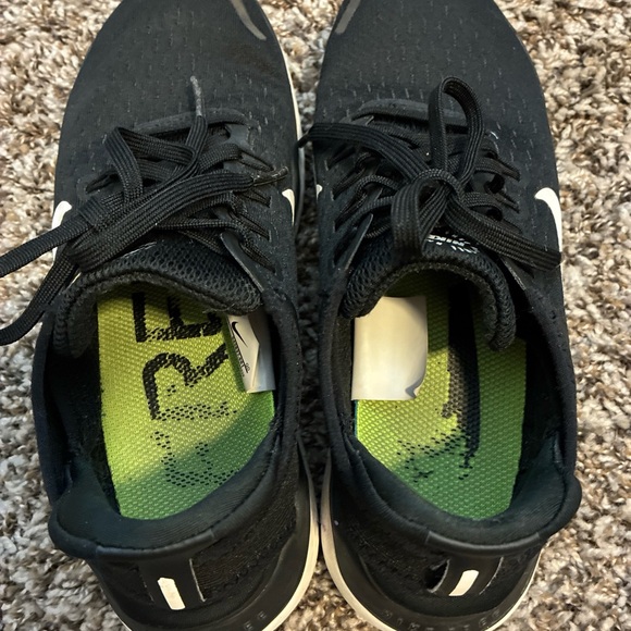 Nike Women’s Black Lace Up Free RN Running Shoes Black- Size 7.5 - Picture 6 of 10